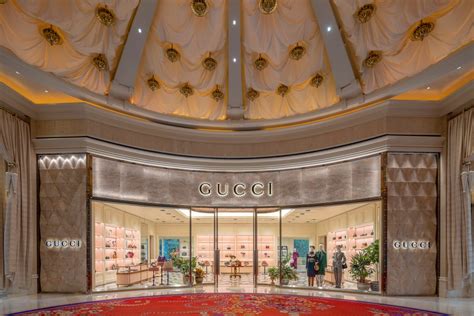 gucci venice airport|gucci store locations las vegas.